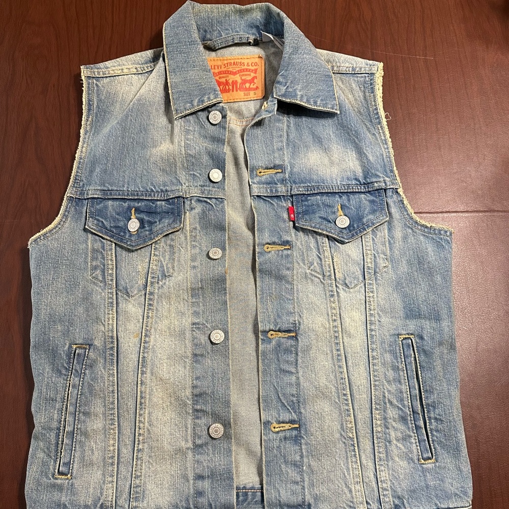 Mens Levi’s Jean Vest